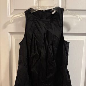 Ann Taylor Black Sleeveless Belted Top Size 2